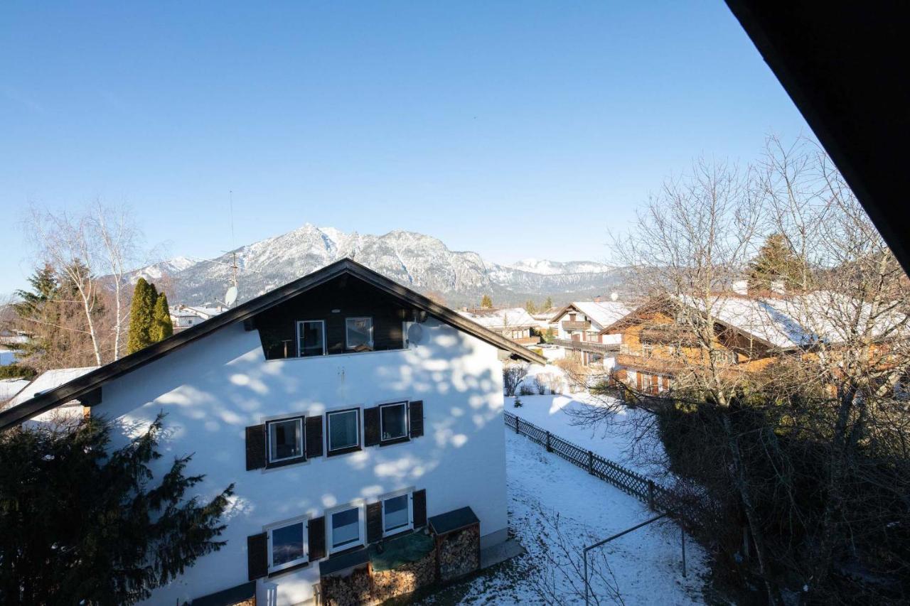 Bergzeit Apartment Garmisch-Partenkirchen Bagian luar foto